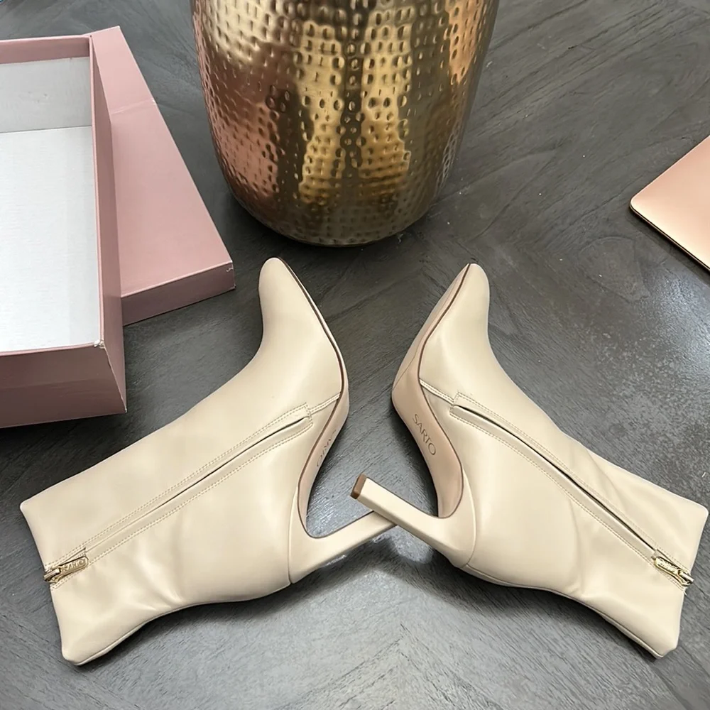 Franco Sarto A-Calliebty Booties - Picture 9 of 14
